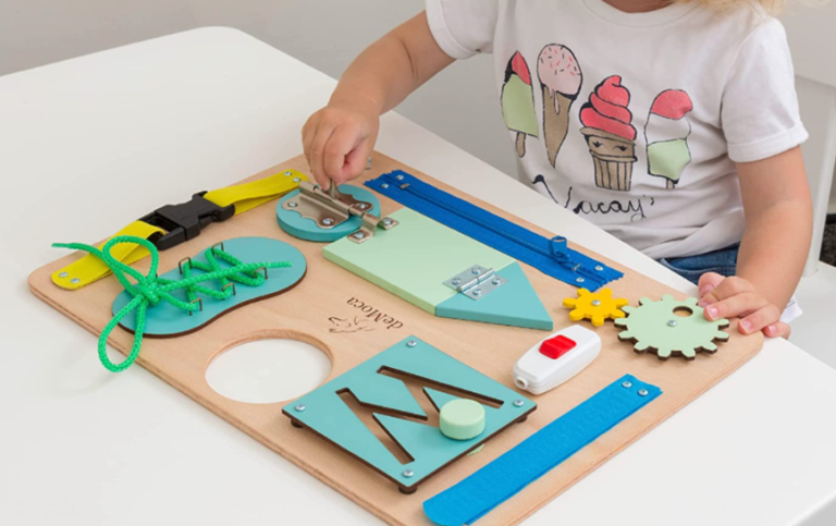 The Best Montessori Toys for 1 Year Olds: Nurturing Early Development Through Play